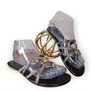 Banana Republic Snakeskin print Strappy Criss Cross flat sandals Size 7